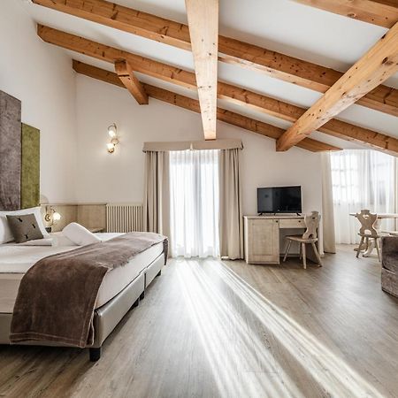 Hotel Sasso Rosso Коммеццадура Экстерьер фото