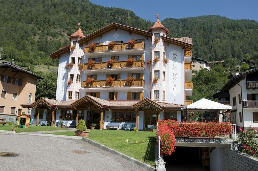 Hotel Sasso Rosso Коммеццадура Экстерьер фото