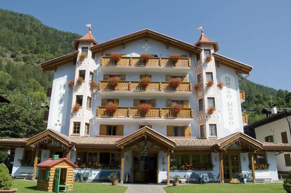 Hotel Sasso Rosso Коммеццадура Экстерьер фото
