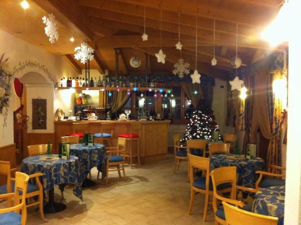 Hotel Sasso Rosso Коммеццадура Экстерьер фото